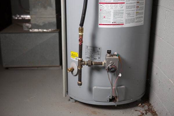 Hot water heater repair in bakersfield by affordable plumber